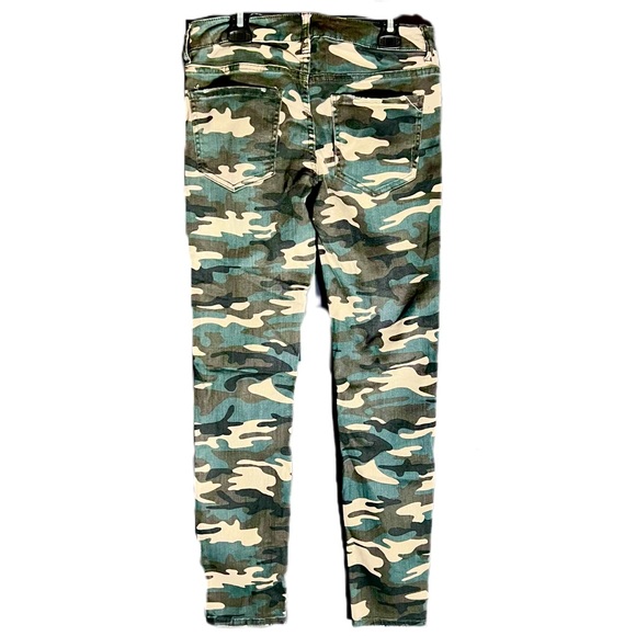 Forever 21 Women’s Skinny Jeans Sz-27 Camo Camouflage Distressed Denim - Picture 4 of 8